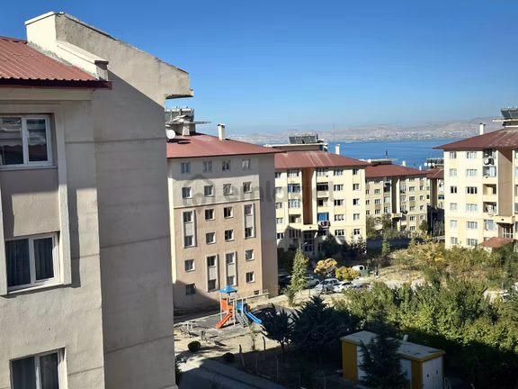 Satılık 3+1 Daire | Edremit Yeni Toki 7. Etap | Göl Manzaralı 1