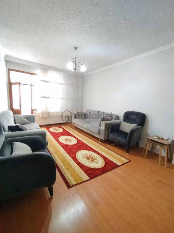 Hicret İnş Emlaktan Fatih Mh Satılık 2+1 100 M2 .kat.1 Acil 1