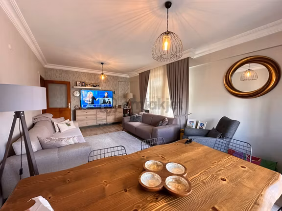 Çeliktepe'de 4 Levent Metroya 15 Dk 3+1 Satılık Geniş Daire 1