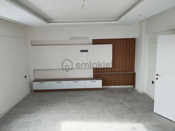 Berkay Emlaktan Zafer Mahallesinde Satılık Daire 2