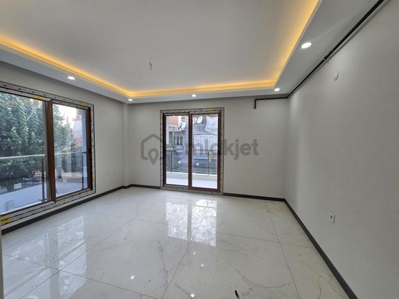 Buca Mustafa Kemal'de Satılık Mustakil 6+2 Dubleksli Bina 324m² 2
