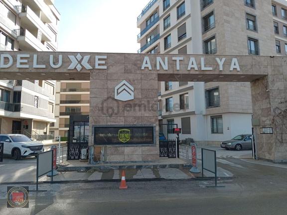 Antalya Delux'de Full Site Kiralık 2+1 Bahçeli Lüks Loft Daire 1