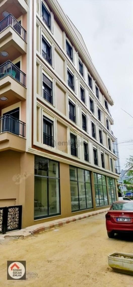 Menderes Merkezde Kiralık 1+1 2