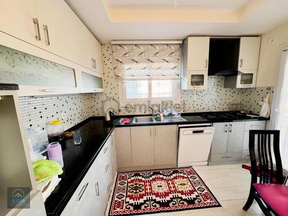 Bizim Emlak'tan Merkezde Site İçi Satılık Daire 2
