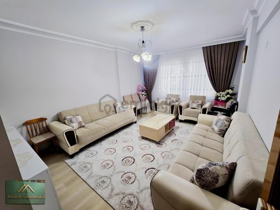 Şahincili Mahallesi'nde Satılık 4+1 Geniş Daire 1