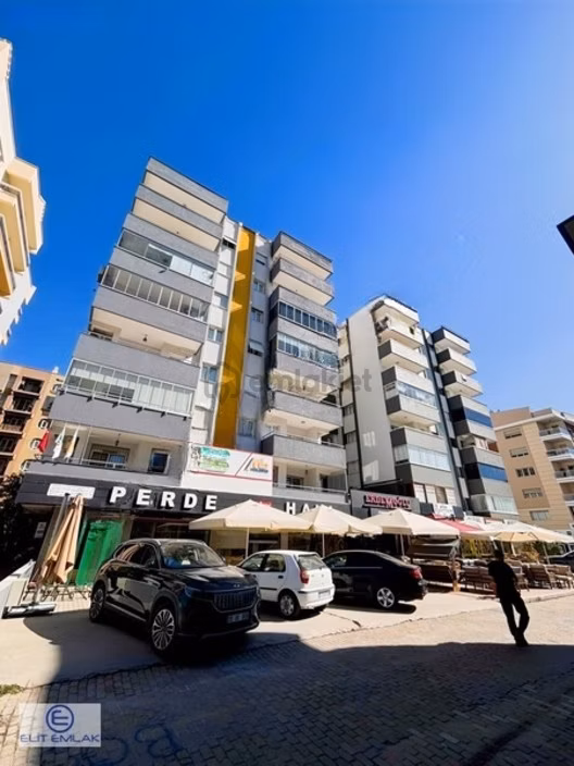 Adam Menderes Mahallesı'nde Doğalgazlı 3+1 Kıralık Daıre 1