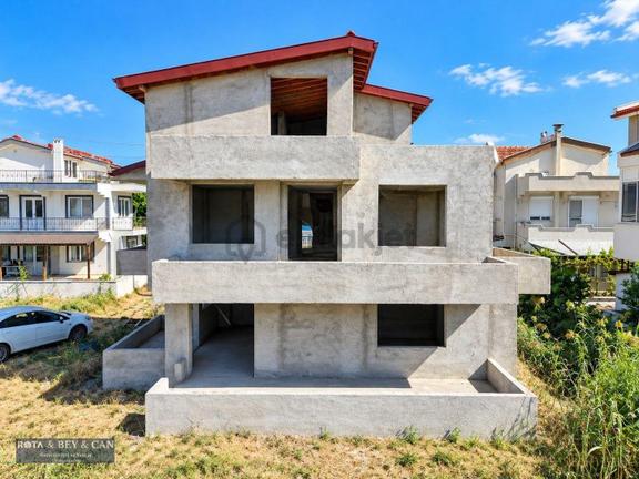 Rota'dan | İskele Bölgesinde |kaba İnşaatı Bitmiş Fırsat Villa 2