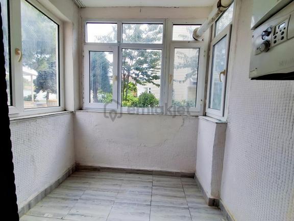 Silivri Cumhuriyet Mahallesinde Kiralık 2+1 Bahçe Katı Daire 1