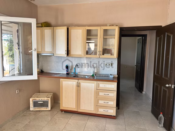 Menteşeoğlu Mahallesinde Bekara Uygun Kısmı Eşyalı Kiralık Giriş Kat Daire 2