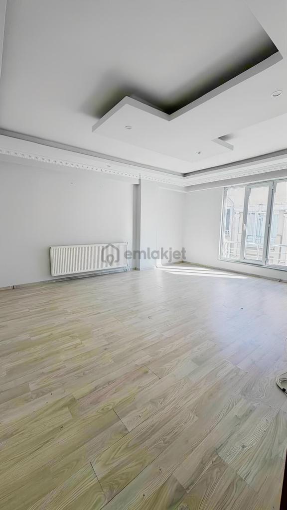 Çerkezköy Fatih Mahallesinde Adliye Devlet Hastanesi 2+1 1