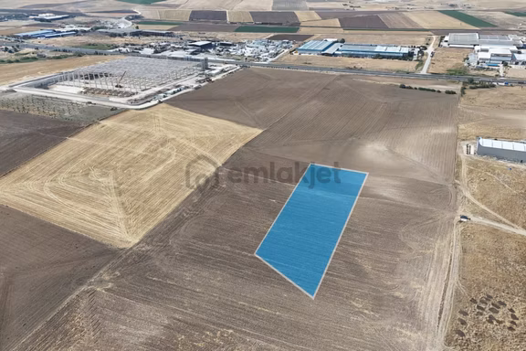 Temelli Cumhuriyet Mahallesinde Sanayi İmarlı 4bin M2 Arsa 1