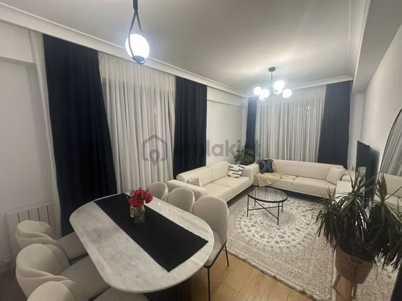 Karesi 2. Sakarya'da Kapalı Mutfaklı Kiralık 2+1 Daire 2