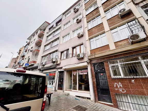 Fatih/ Haliç Cad. Üzerinde 130 M2 İki Katlı Depolu Dükkan 1