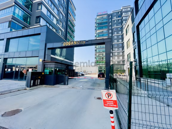 Yeşilova Doğan City Ablok Da 1 Katta 3+1 Satılık Daire 1