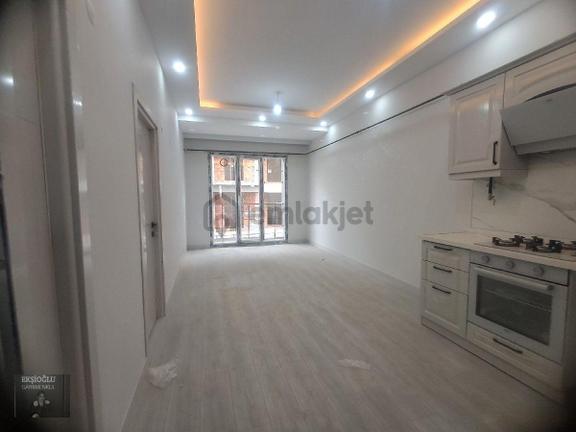Ekşioğlundan 1+1satılık Daıre Tekirdağ Süleymanpaşa Atatürk Mah 1