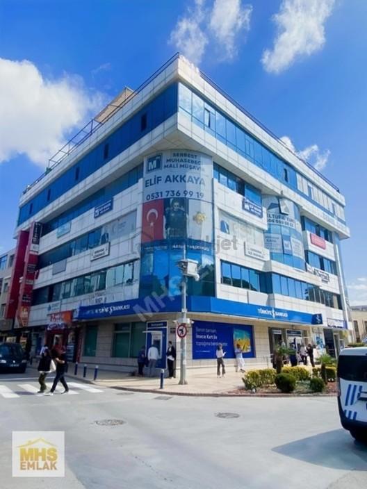 Çarşının Tam Merkezinde Düzayak Zemin Kat Kiralık İşyeri - Ofis 1