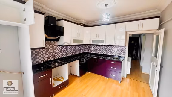 Kiralık Bağcılar Fatih Mah 4 Kat 110 M2 2+1 1