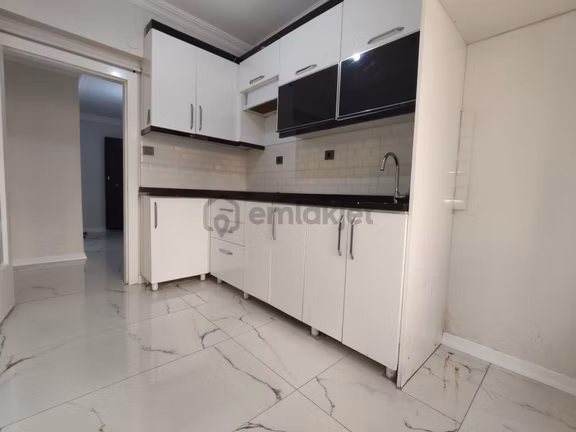 Yılmaz Gayrimenkul Den Andiçen Mah 3+1 Yüksek Giriş Lüx Yapılı Cadde Üzeri Kiralık Daire 1