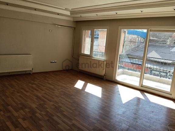 Rose Emlak'tan Kiralık Emsalsiz Büyük Daire 2