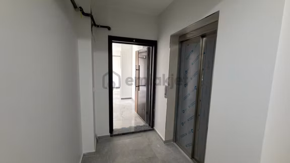 Karşıyaka İmbatlı Mahallesi Sıfır 1+1 Kiralık Daire 2