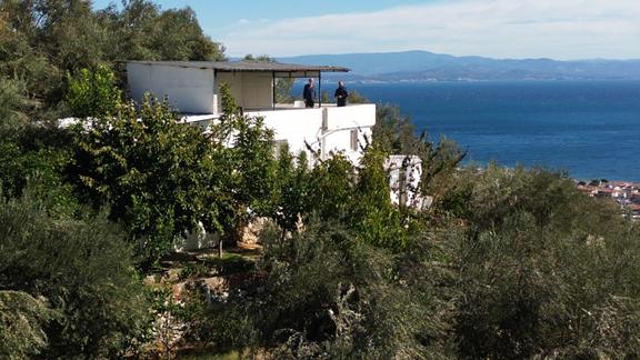 Gfa Grup’tan Altınolukta Panoramik Deniz Manzaralı Doğal Ruhsatlı Bahçe 1