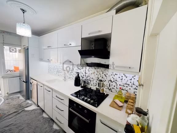 Çift Girişli, Lüks Full Yapılı, Tüm Eşyalarıyla Satılık Daire 1
