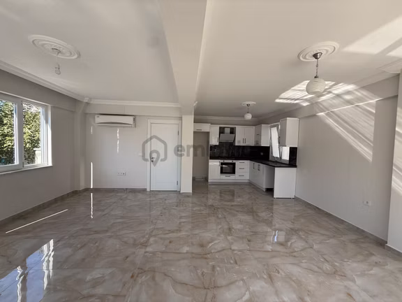Stop’tan Ortaca Karaburun’da Yerden Isıtmalı Havuzlu Kiralık 4+1 Villa 1