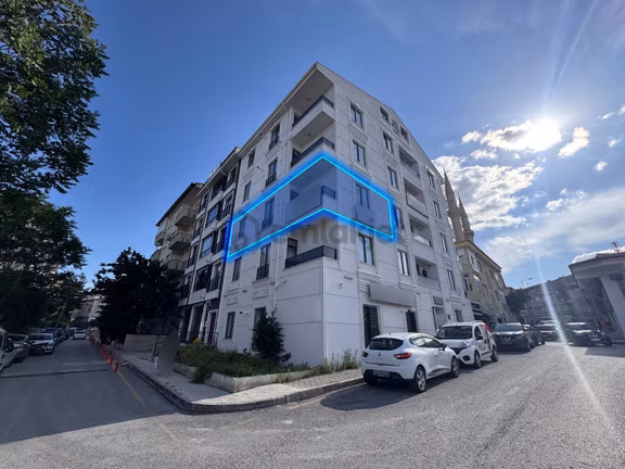 Şanlıbaba Emlak'tan Lise Caddesinde Kiralık 2+1 Daire & Ofis 2