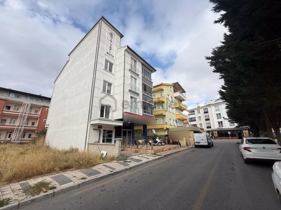 Şanlıbaba Emlak'tan 2000 Evler Mah Kiralık Eşyasız 1+1 Daire 2