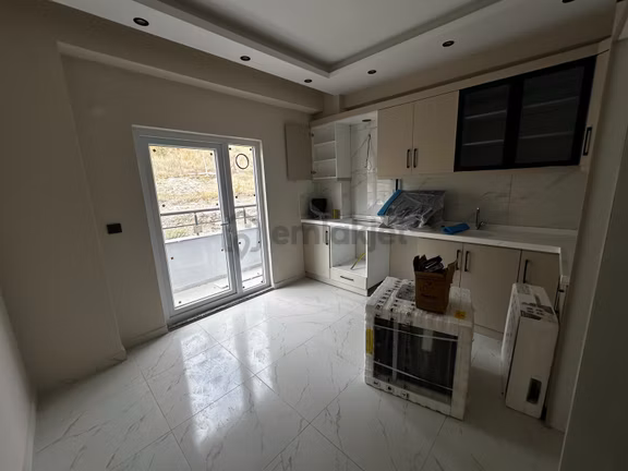 Resital Hes Gayrimenkul'den Kiralık 2+1 Daire 2