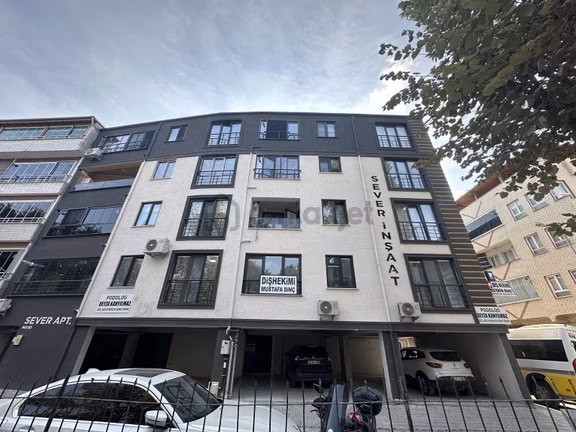 Bursadabul'dan Vıraca Mah. Çarşı İçi Arakat 1+1 Sıfır Daire 2