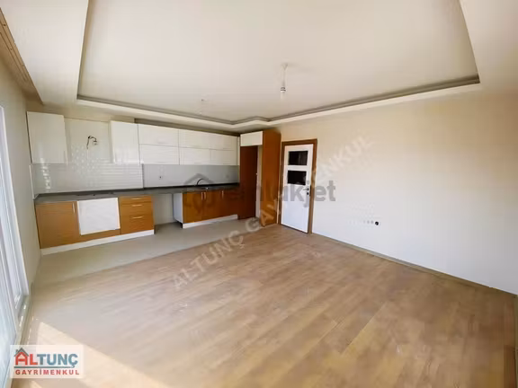 Altunç'dan İncirlikte Yatay Mimari Geniş Oturum 3+1 Daire 2