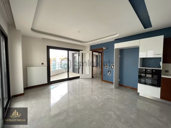 Gürselpaşa Da Geniş Ultra Lüks Site İçerisinde 2+1 Kapalı Mutfak 1