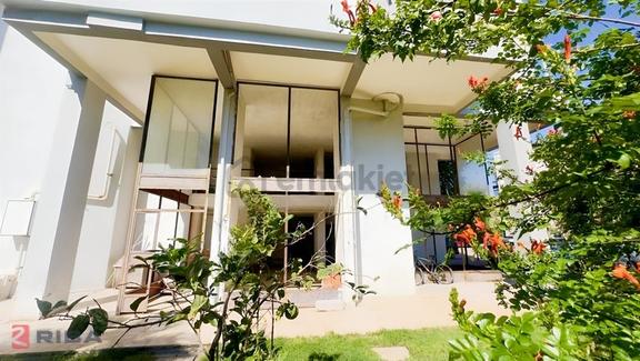 Çağlayanda Özel Kolejin Karşısı Asma Katlı Kiralık Dükkan 2