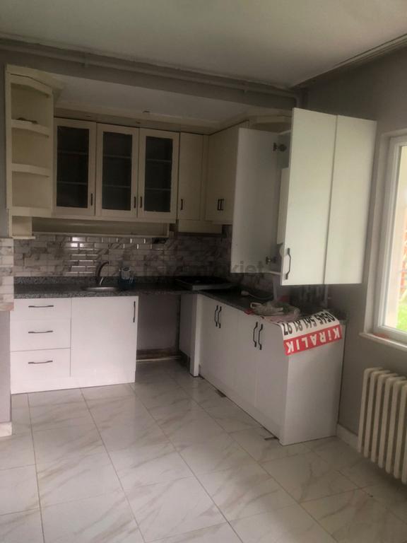 Tuğba Yörür'den Şirinevler Mahallesinde Kiralık Site Dairesi 1