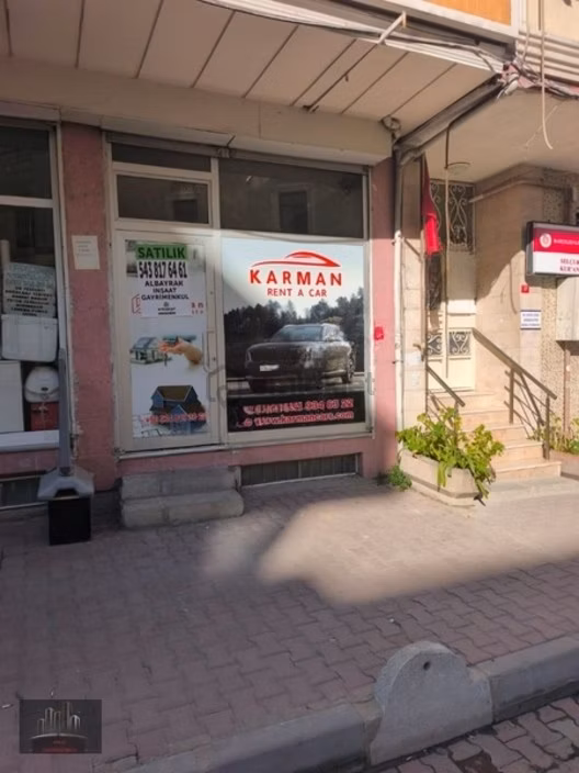Merkezi Konumda Kullanışlı Dükkan 1