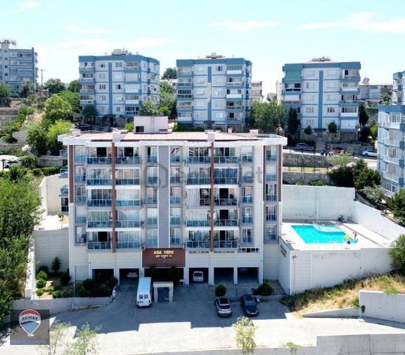 Kuşadası’nda 2016 Yapımı 2+1 | 2 Banyo | Balkonlu | Doğalgaz Kombili 1
