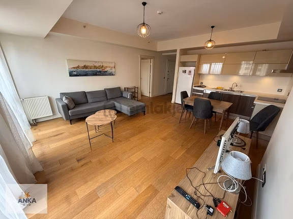 Venezia'da Peyzaj Mnz Full Balkon Full Eşyalı Kiralık 1+1 Daire 2
