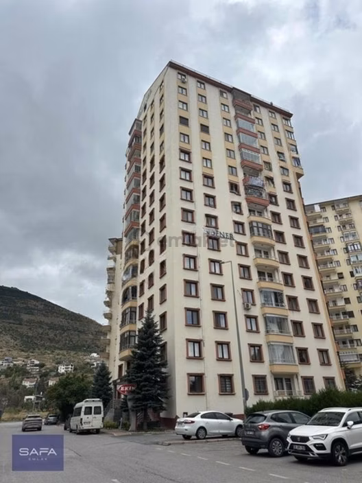 Safa Emlaktan Talas Bahçelievler'de İçi Yapılı Boş Satılık Daire 2