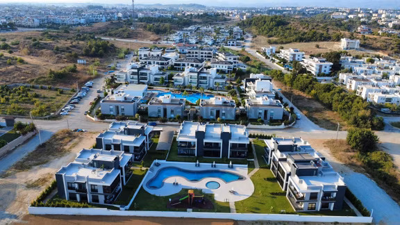 Sorgun'da Sakin Ve Güzel Konumda Satılık 3+1 Bahçe Katı Daire 1
