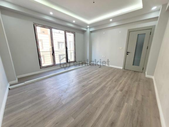 %80 Kredi İmkanı Uğurmumcu Mah Cadde Dibi Yerden Isıtma Lüx 2