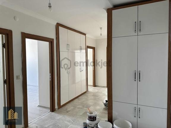 Özbal Emlak Ofiste Sıfır Ayarında Kiralık Daire 1