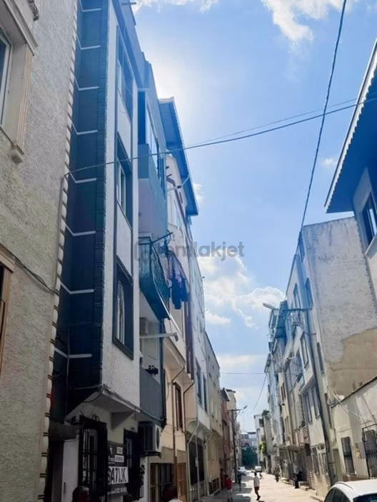 Yıldırım Şirinevler De Metroya 100 Metre 2+1 Kiralık Daireler 2