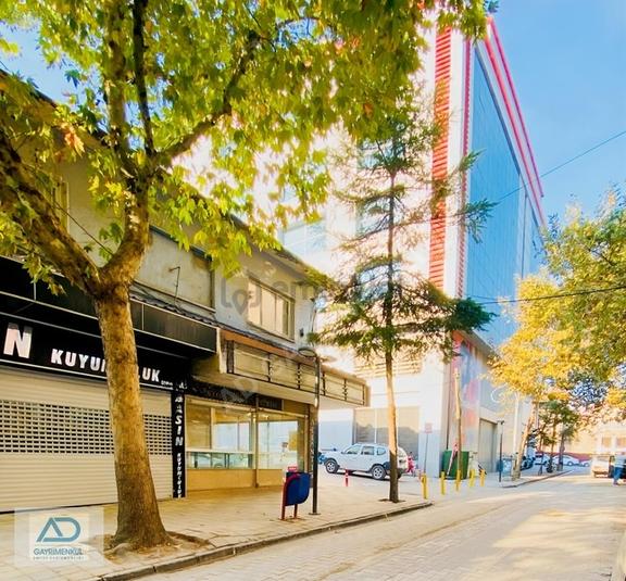 Soma'da Kiralık Dükkan: 25m², İşlek Cadde, Bankalar Yanı 1