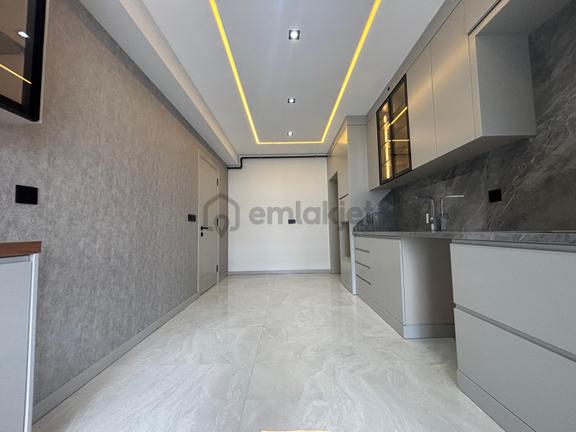 Demirler'den Karahasanlı'da Giy.odalı Ebeveyn Banyolu 3+1 2