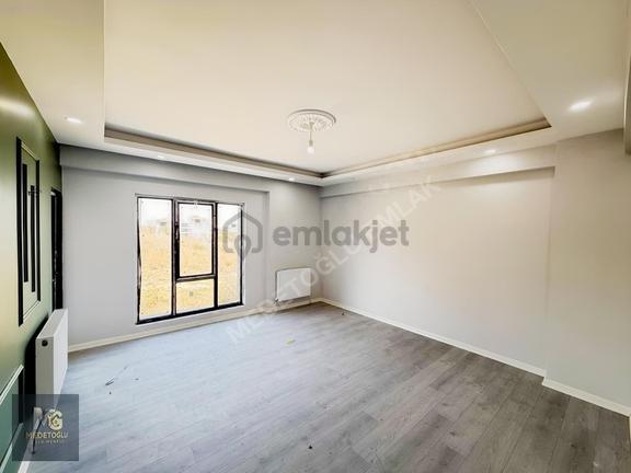 **medetoğlu'ndan Çerkezköy İstasyon Mah Satılık 2+1 ** Teraslı 1
