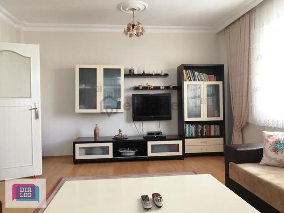 110m² Üç Cepheli Kullanışlı Kiralık Daire 1