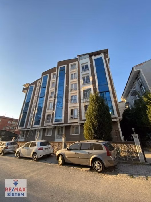 *erenlerde Merkezi Konumda Eşyalı Kiralık 2+0 Daire* 2