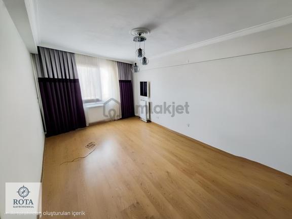 Rota Emlaktan İzmir Karabağlar Cennetoğlu Mah 2+1 Kiralık Daire 2
