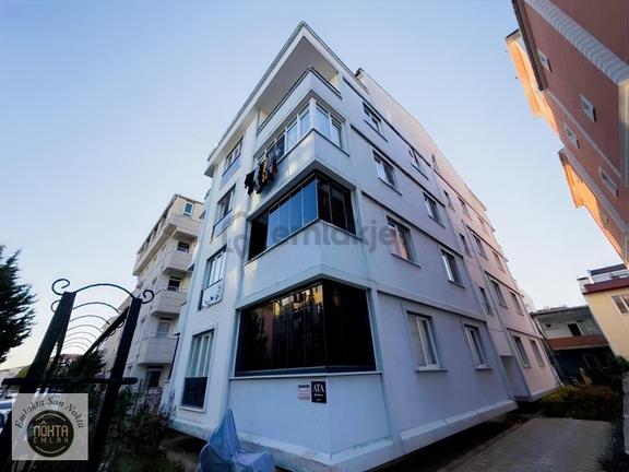 Nokta Emlak'dan Kiralık 2+0 İstasyon Mh Uygun Giriş Altı Daire 2